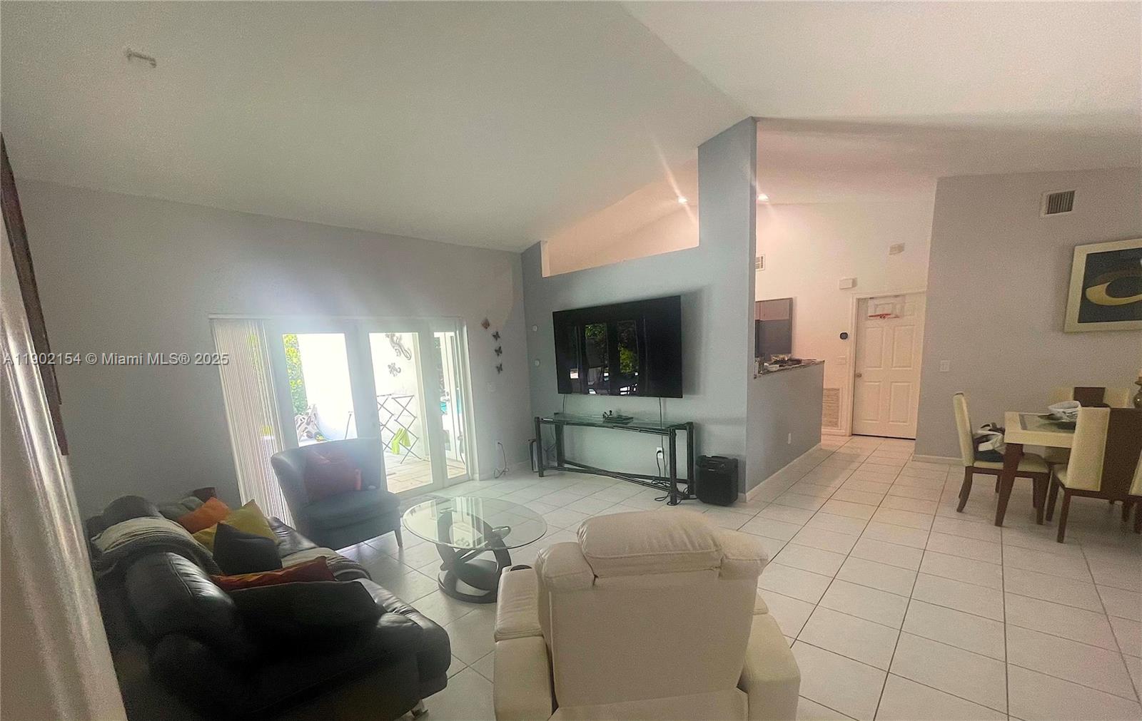 CALUSA RIDGE - Residential