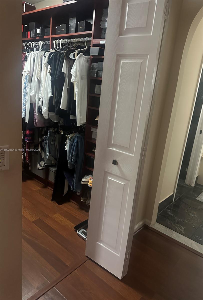 CALUSA RIDGE - Residential