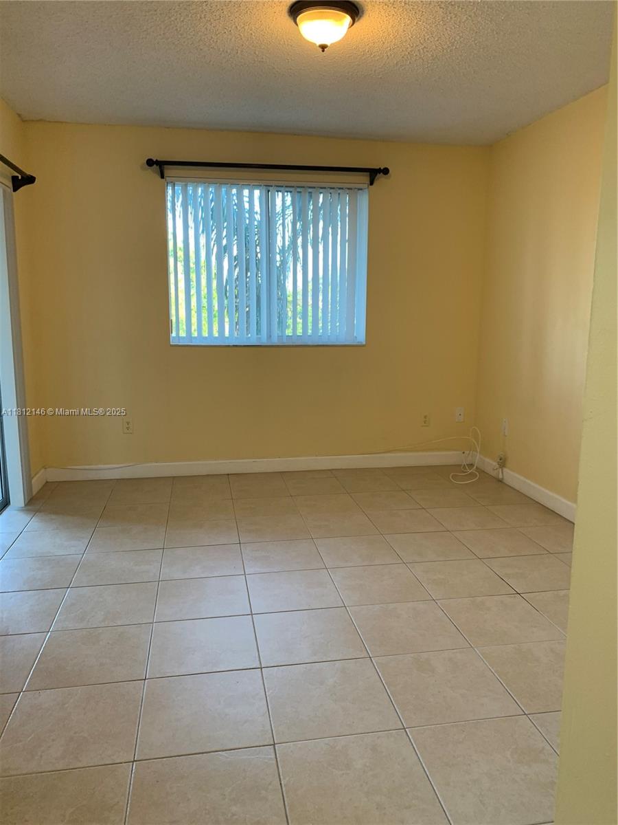 ROYAL GRAND CONDO - Residential Lease