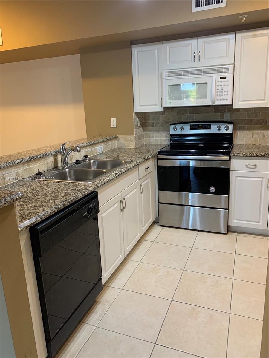 2620 S University Dr 305