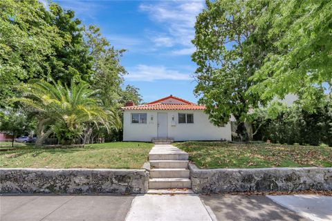 375 SW 20th Rd . Miami FL 33129