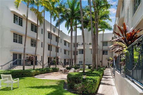 Tiny photo for 435 21st St #212, Miami Beach, FL 33139 (MLS # A12026506)