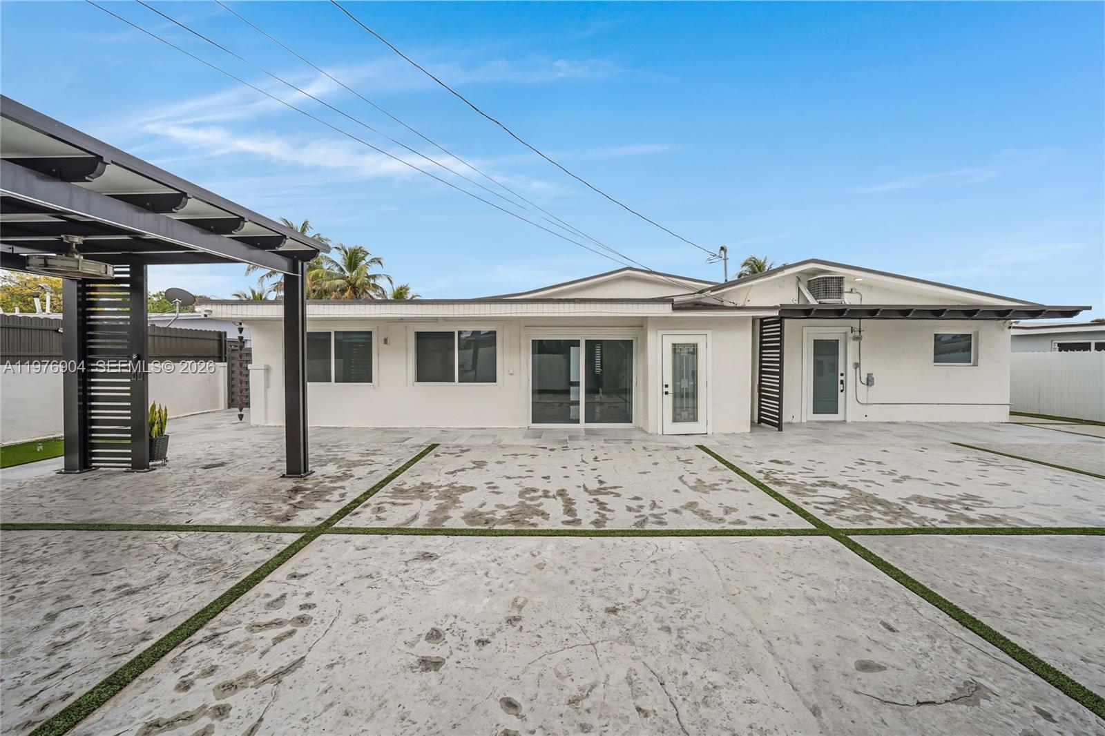 PALM SPRINGS ESTS 4TH ADD - Residential