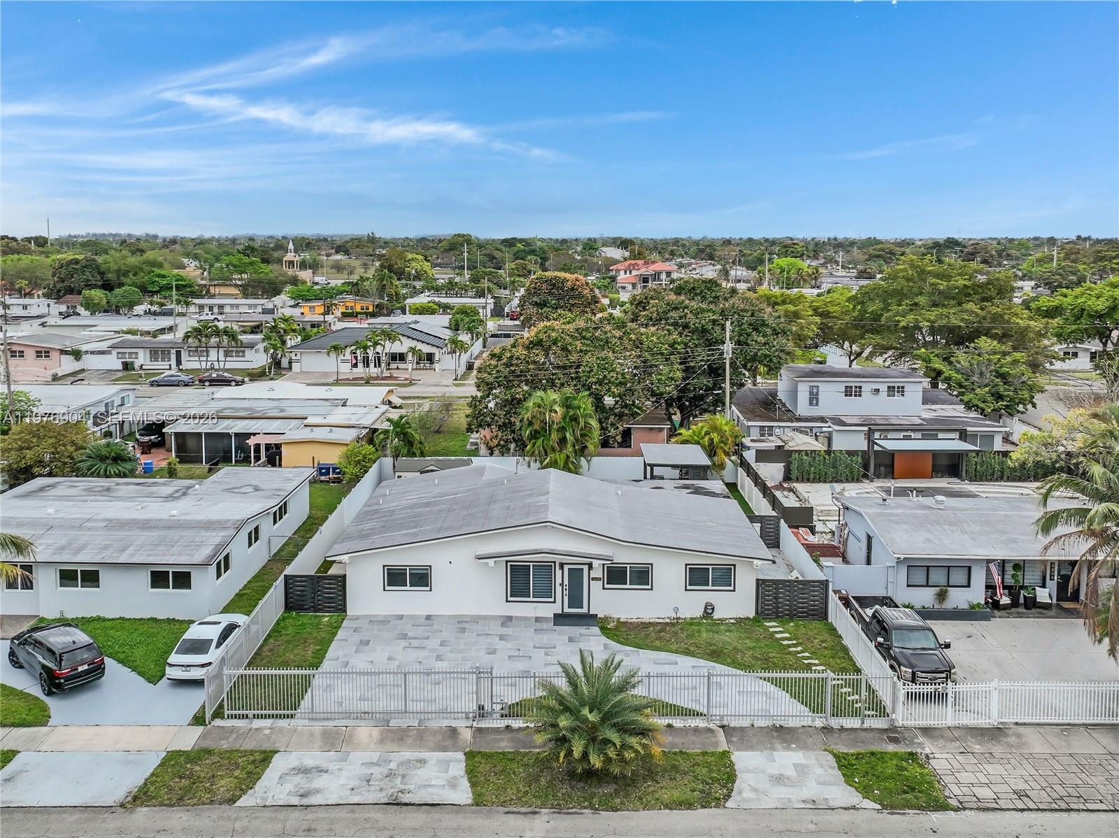 PALM SPRINGS ESTS 4TH ADD - Residential