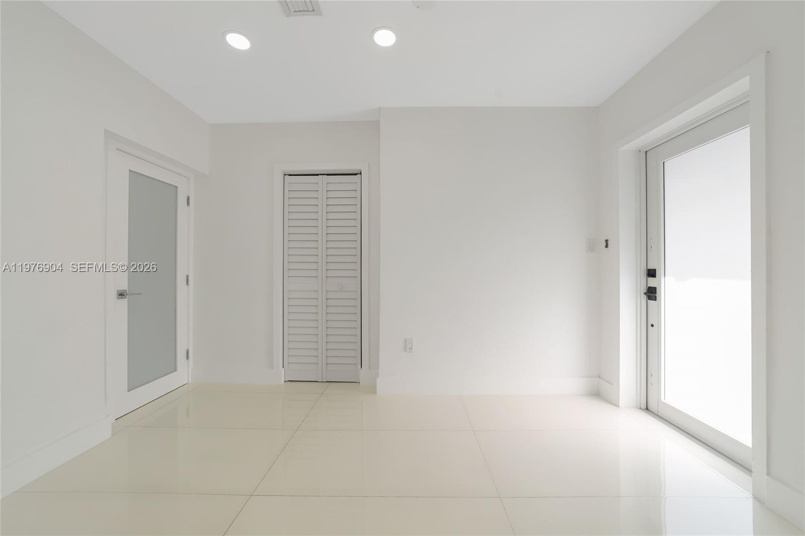 PALM SPRINGS ESTS 4TH ADD - Residential