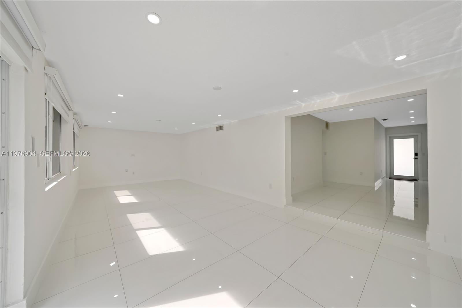 PALM SPRINGS ESTS 4TH ADD - Residential