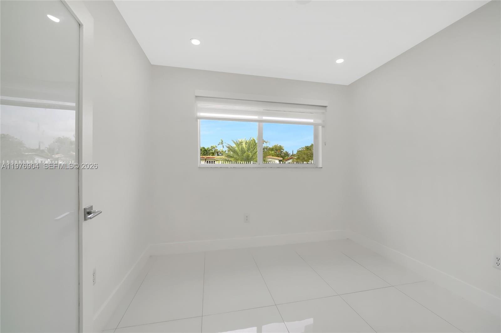 PALM SPRINGS ESTS 4TH ADD - Residential