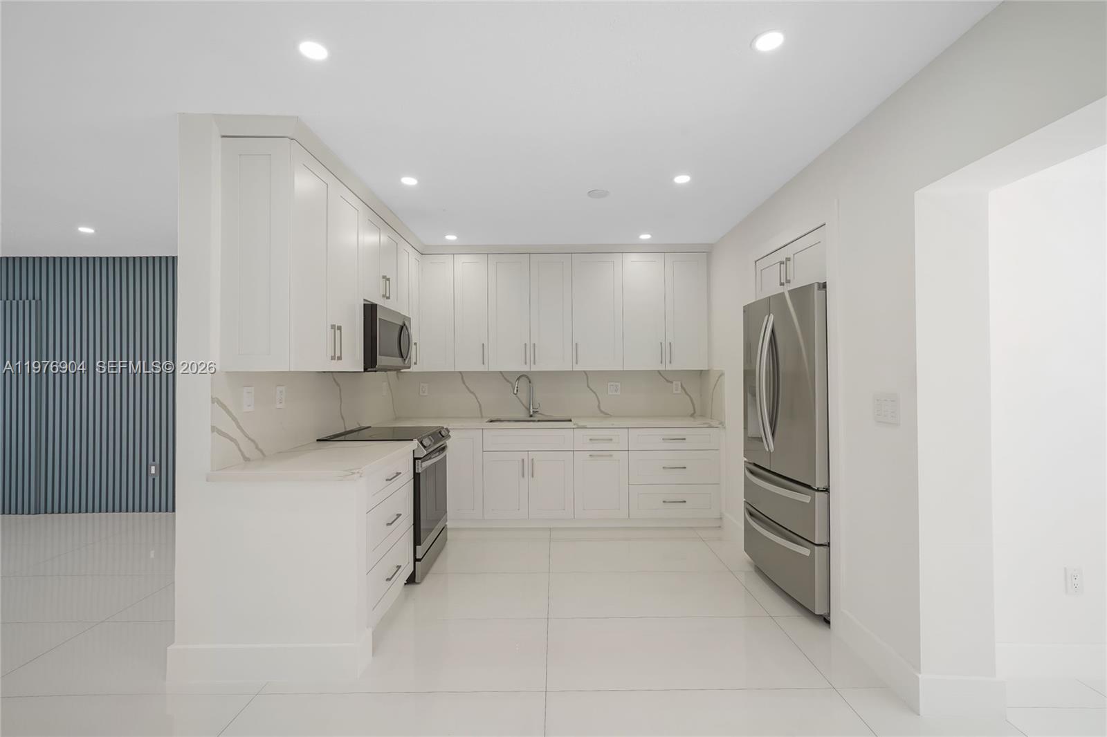 PALM SPRINGS ESTS 4TH ADD - Residential