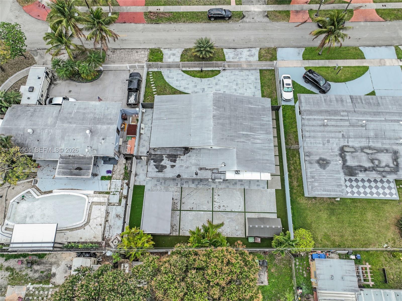 PALM SPRINGS ESTS 4TH ADD - Residential