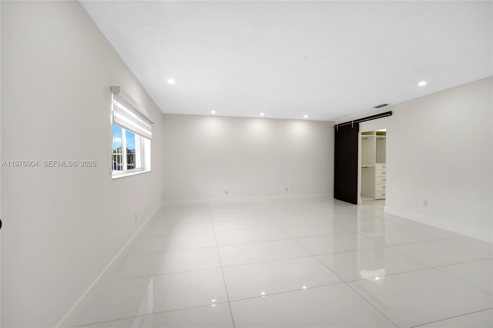 PALM SPRINGS ESTS 4TH ADD - Residential