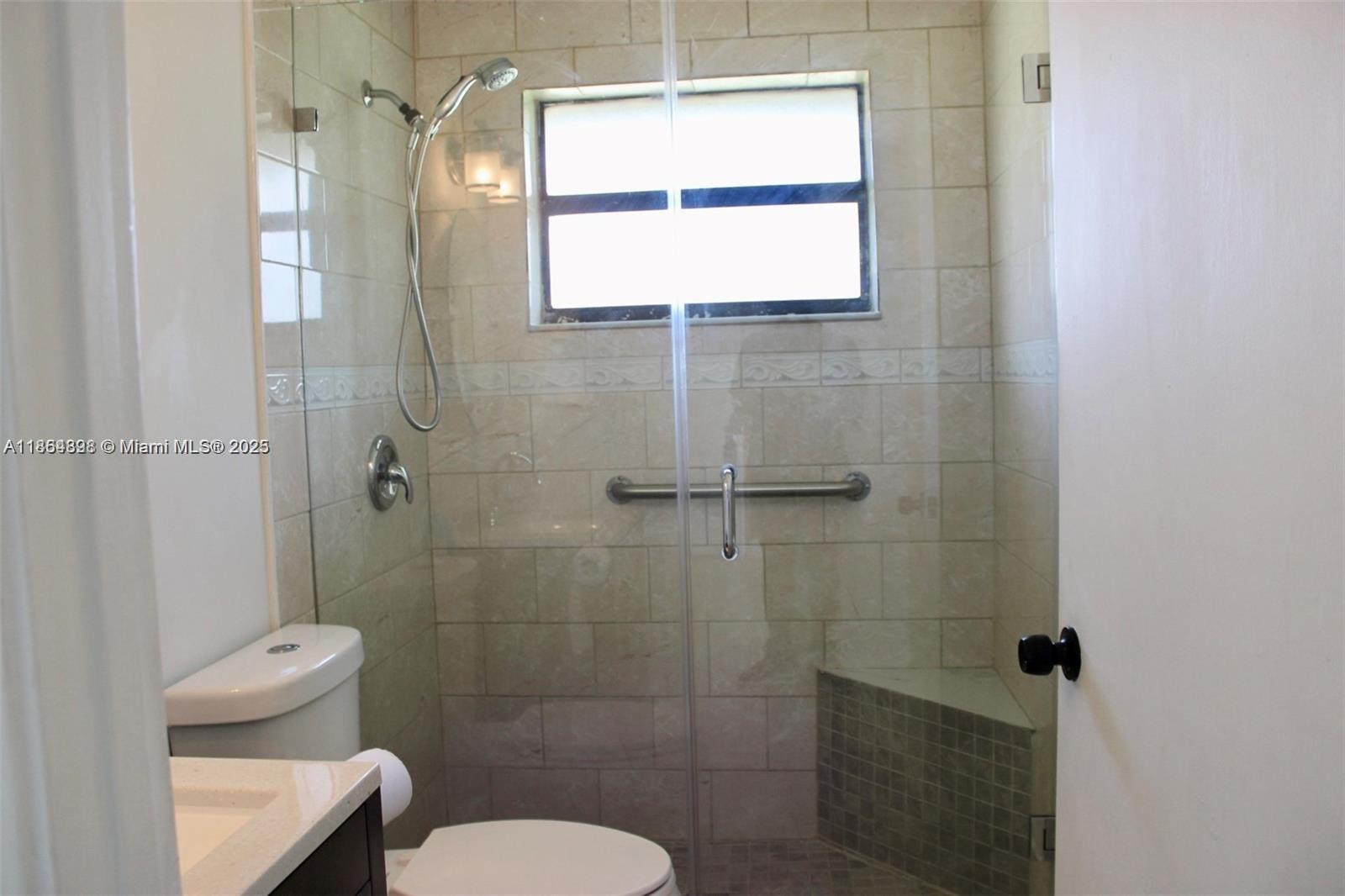 SUMMIT PINES UNIT 4 - Residential Lease