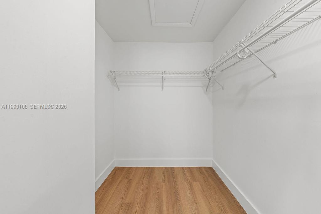 JUNIPER AT THE HAMMOCKS - Residential