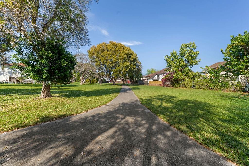 JUNIPER AT THE HAMMOCKS - Residential