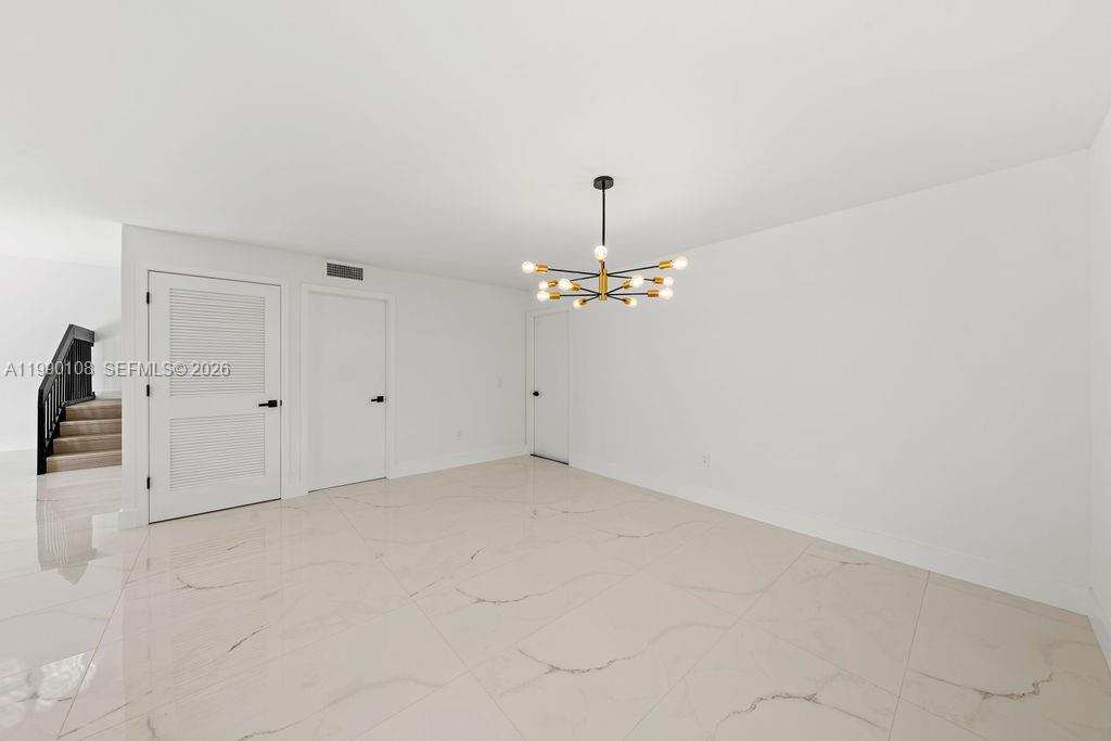 JUNIPER AT THE HAMMOCKS - Residential