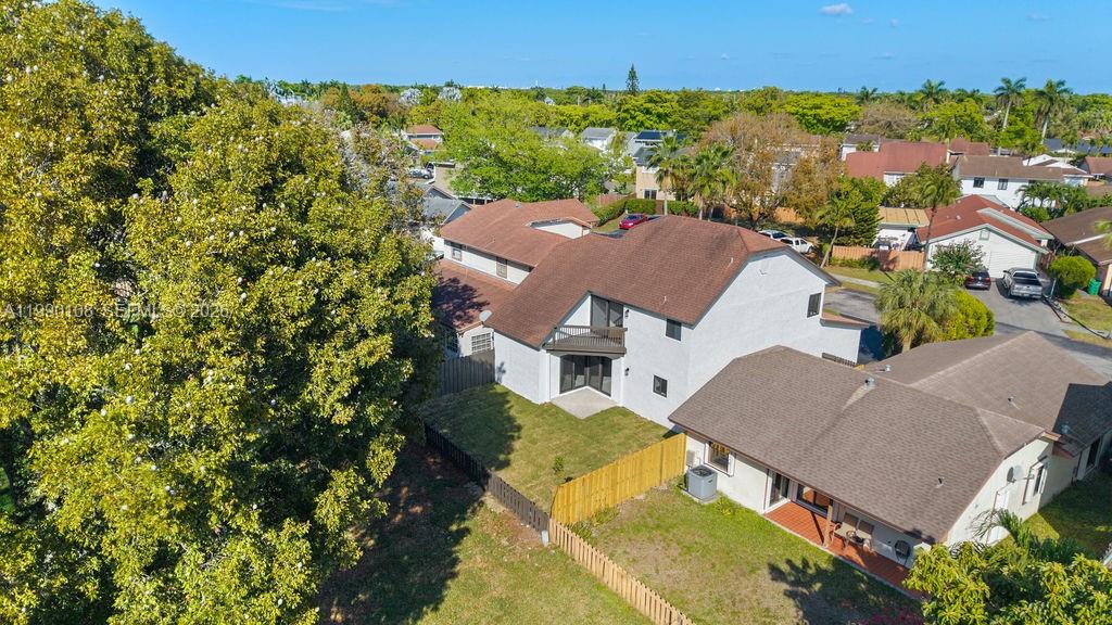 JUNIPER AT THE HAMMOCKS - Residential