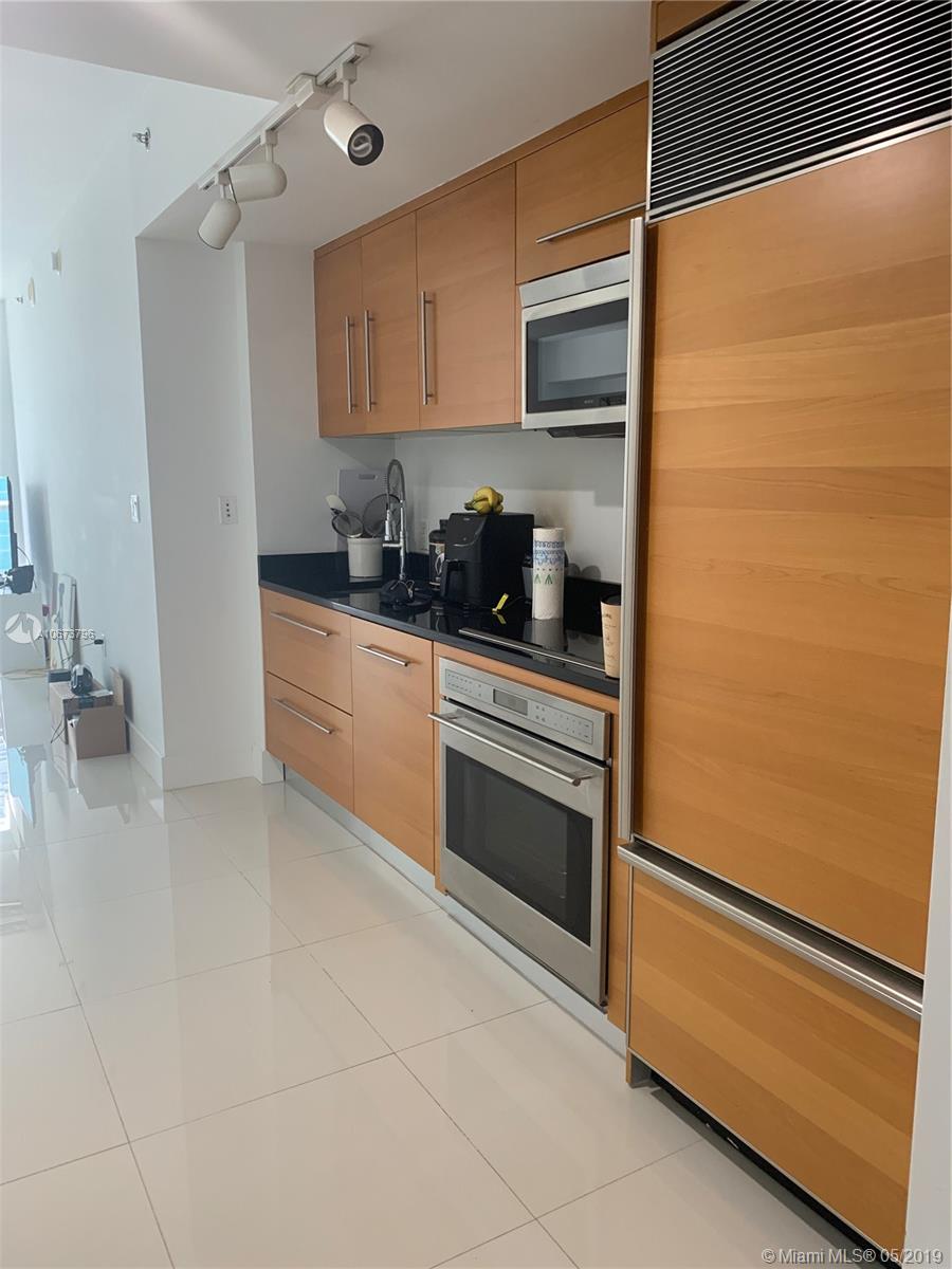ICONBRICKELL CONDO NO 1 - Residential Lease