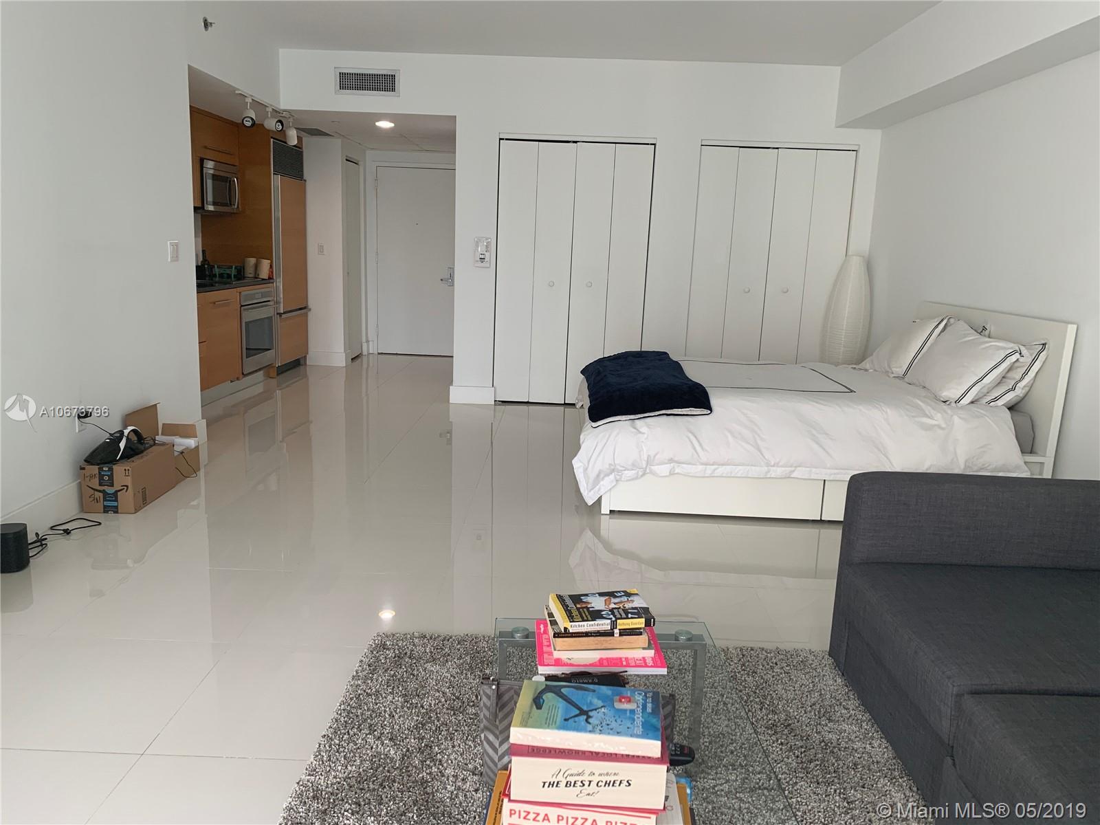 ICONBRICKELL CONDO NO 1 - Residential Lease