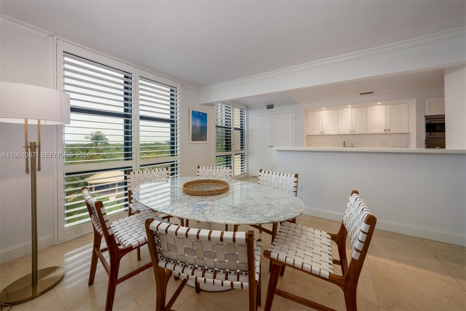 TOWERS OF KEY BISCAYNE CO - Residential