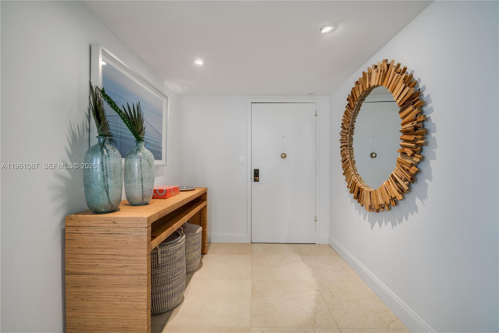 TOWERS OF KEY BISCAYNE CO - Residential