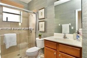 VENETIAN PARC WEST - Residential