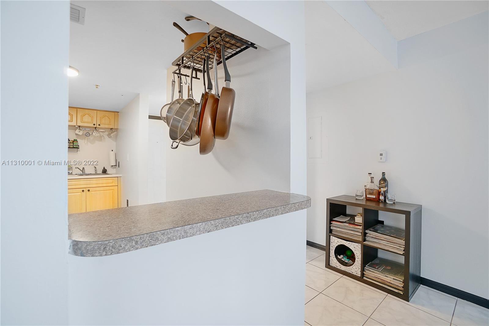 THE CITADEL CONDO - Residential