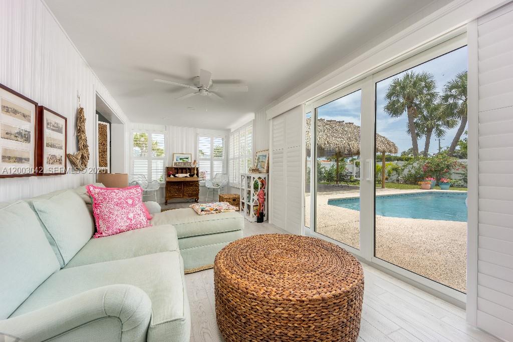 THUMB POINT SUBDIVISION - Residential