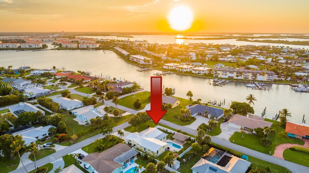 THUMB POINT SUBDIVISION - Residential