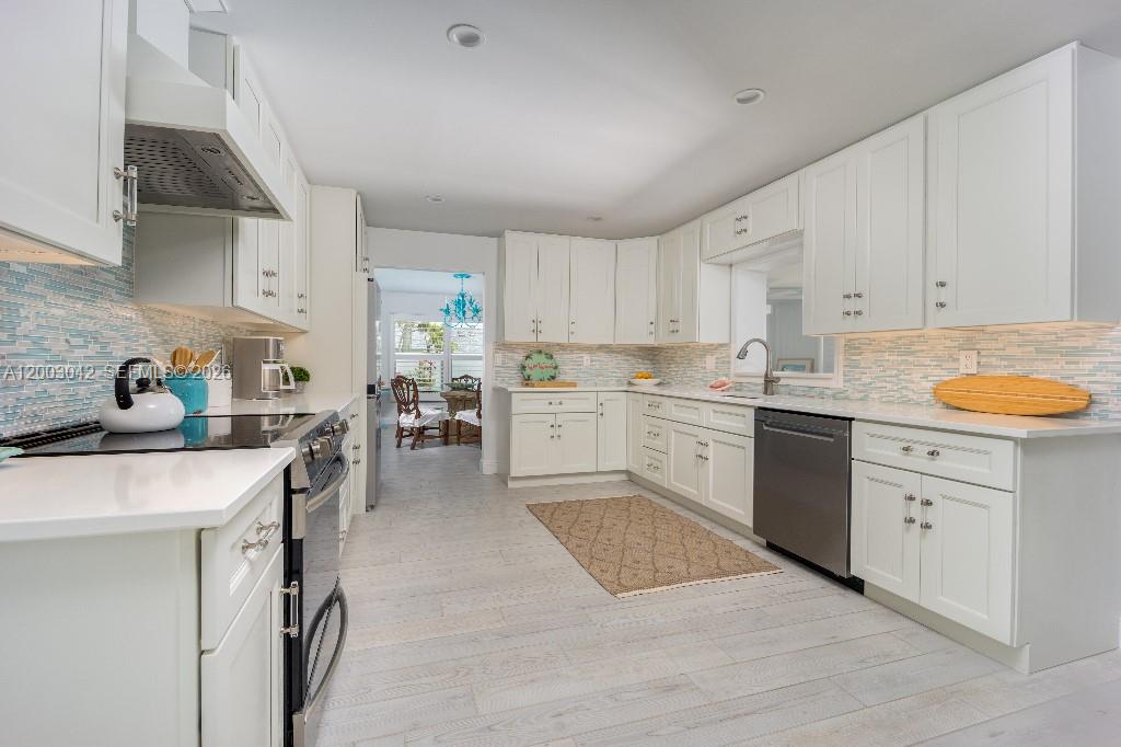 THUMB POINT SUBDIVISION - Residential