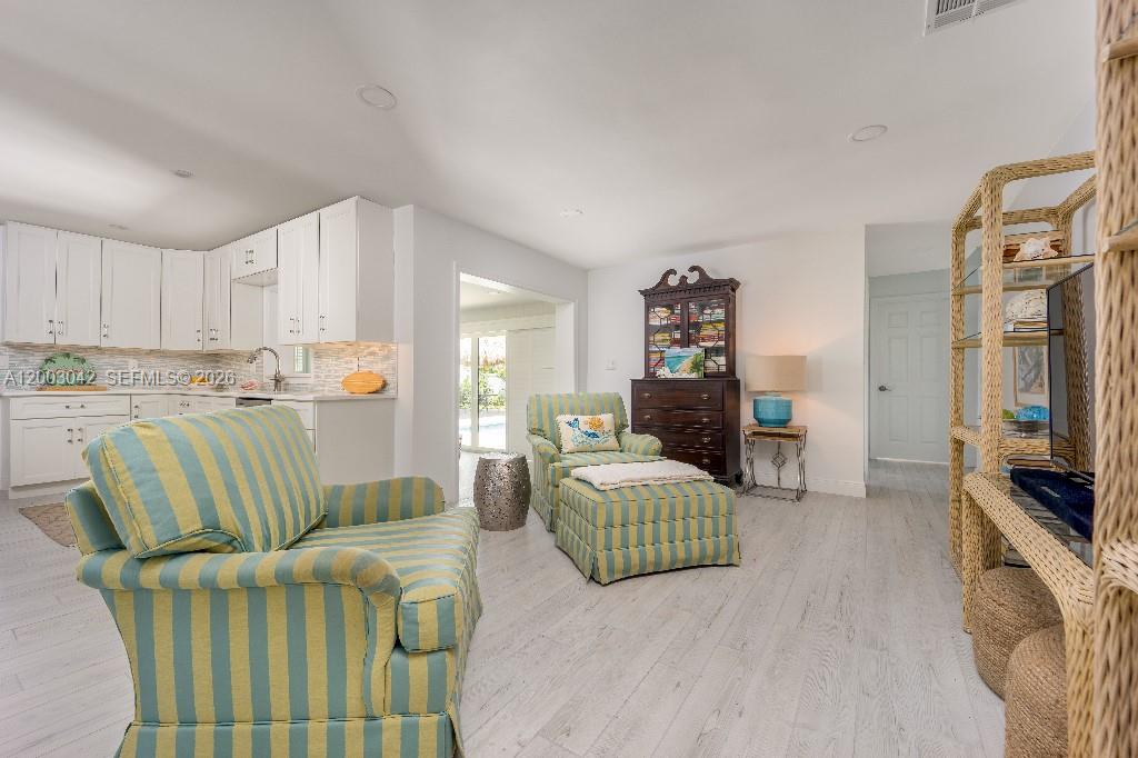 THUMB POINT SUBDIVISION - Residential