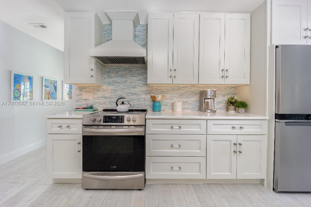 THUMB POINT SUBDIVISION - Residential