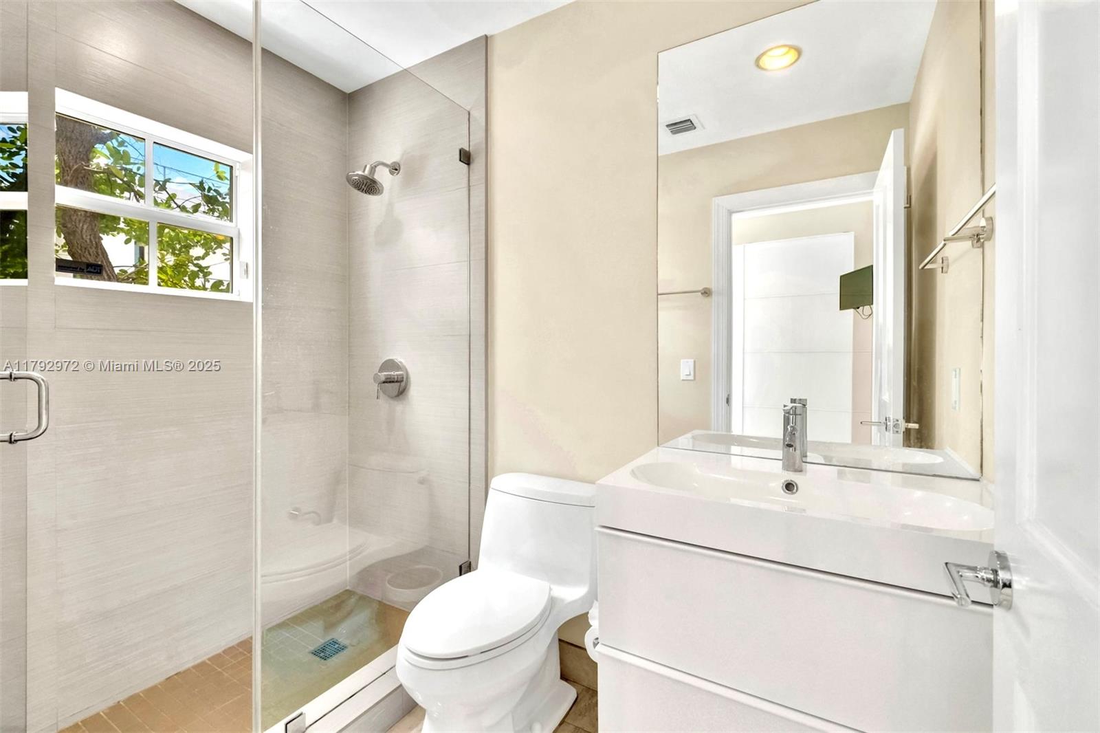 BISCAYNE KEY ESTATES - Residential