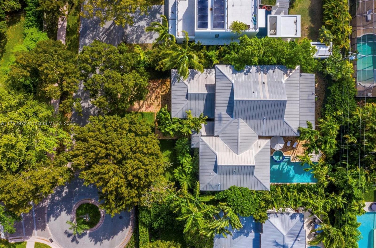 BISCAYNE KEY ESTATES - Residential