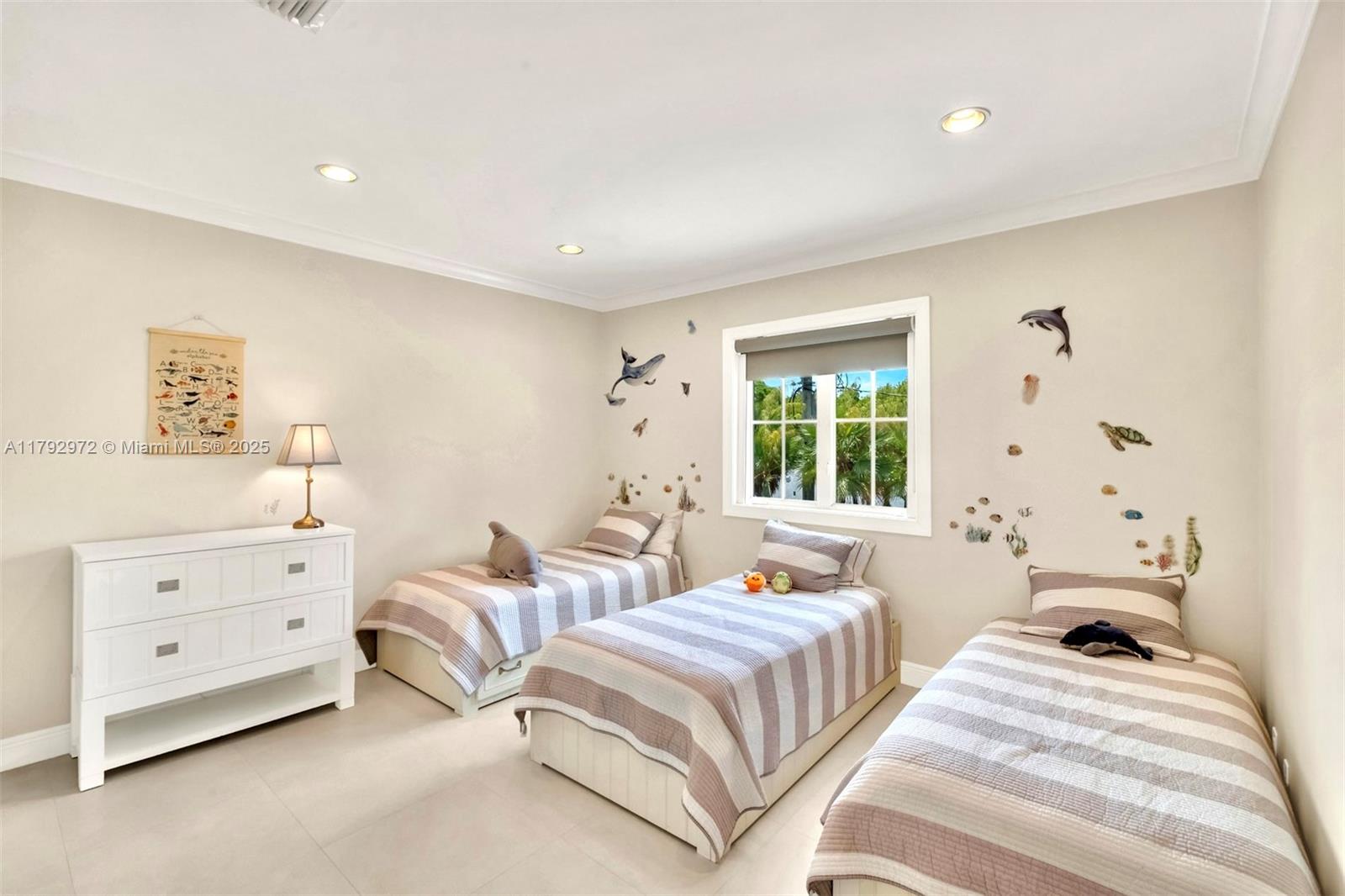 BISCAYNE KEY ESTATES - Residential