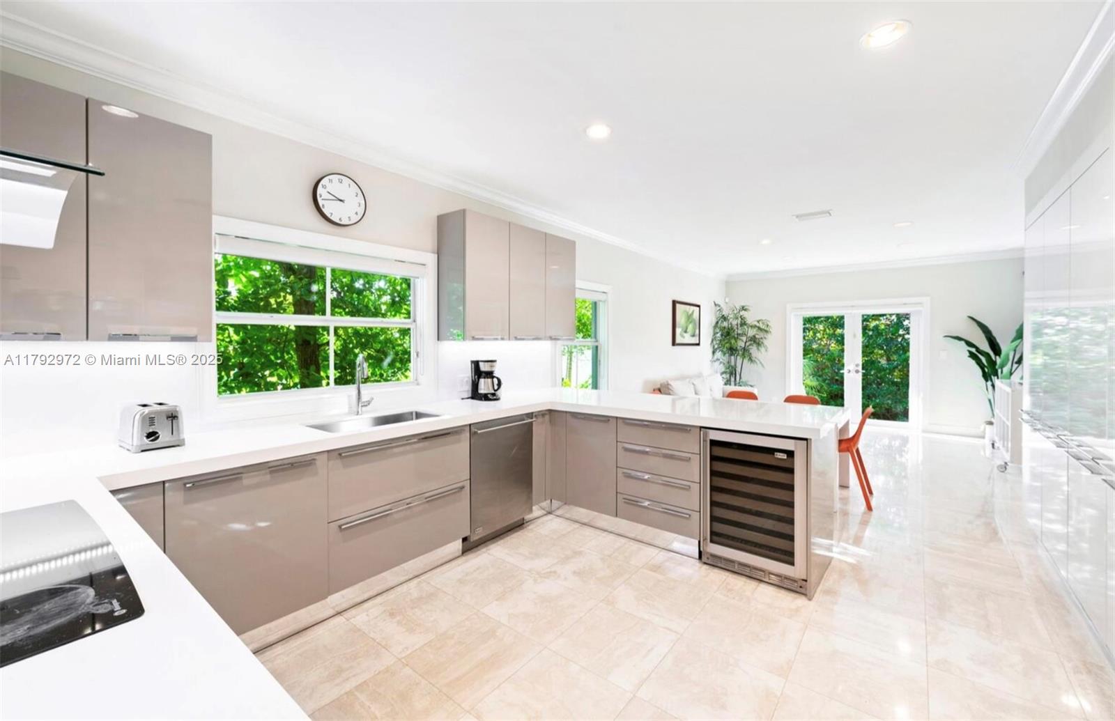BISCAYNE KEY ESTATES - Residential