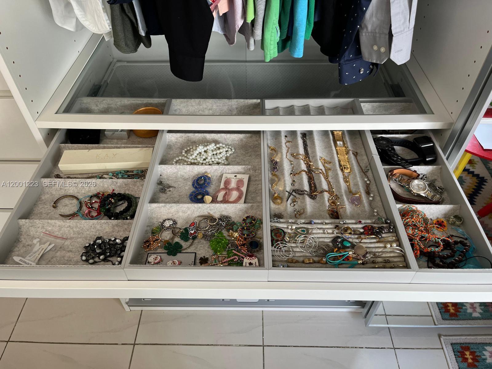 MARQUIS I OF CORAL WAY CO - Residential Lease