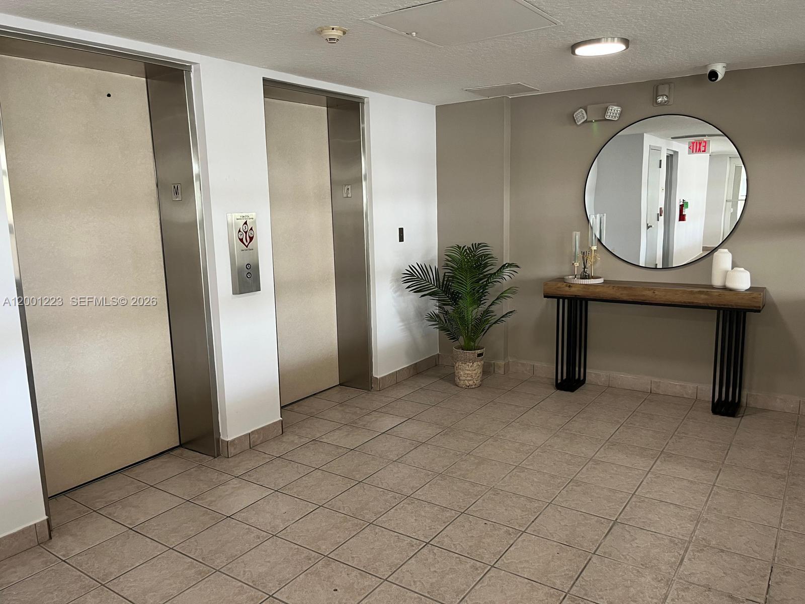 MARQUIS I OF CORAL WAY CO - Residential Lease