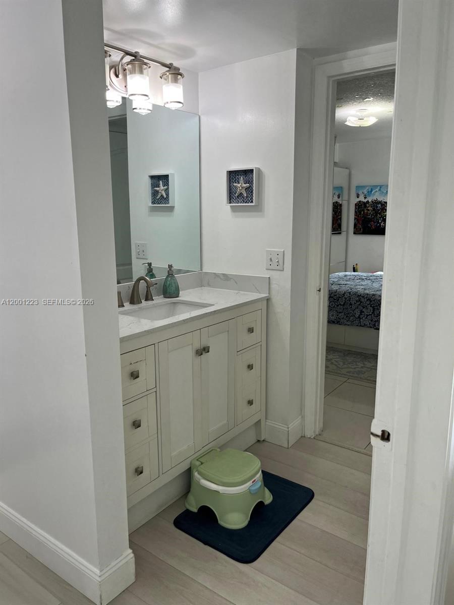 MARQUIS I OF CORAL WAY CO - Residential Lease