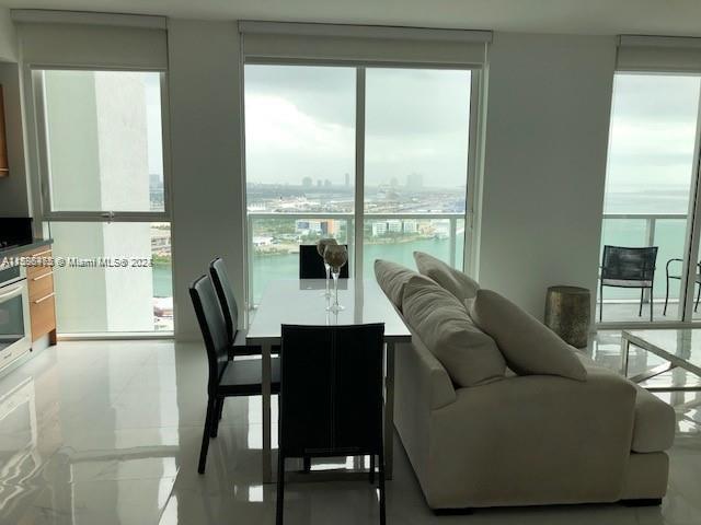 VIZCAYNE SOUTH CONDO - Residential Lease