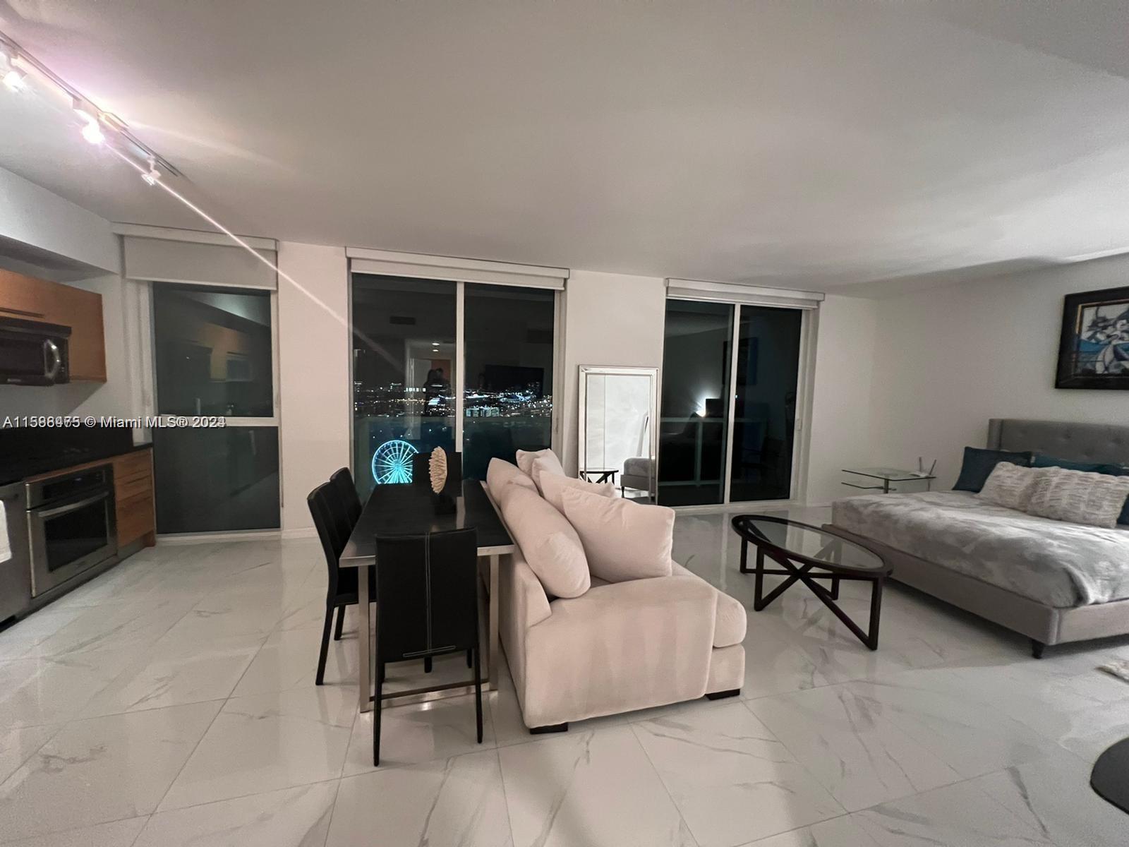 VIZCAYNE SOUTH CONDO - Residential Lease