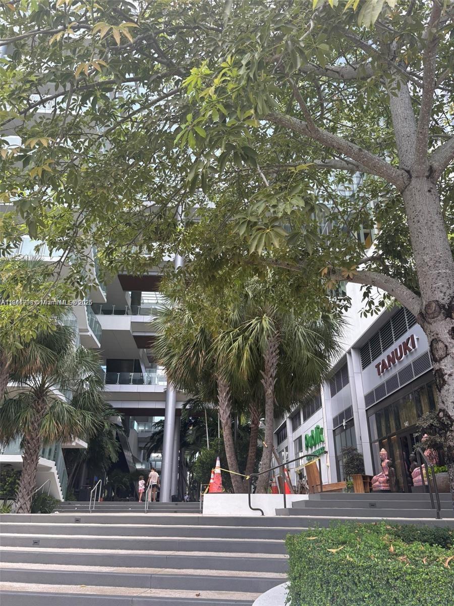 RIVER RUN CONDO PH I - Residential Lease