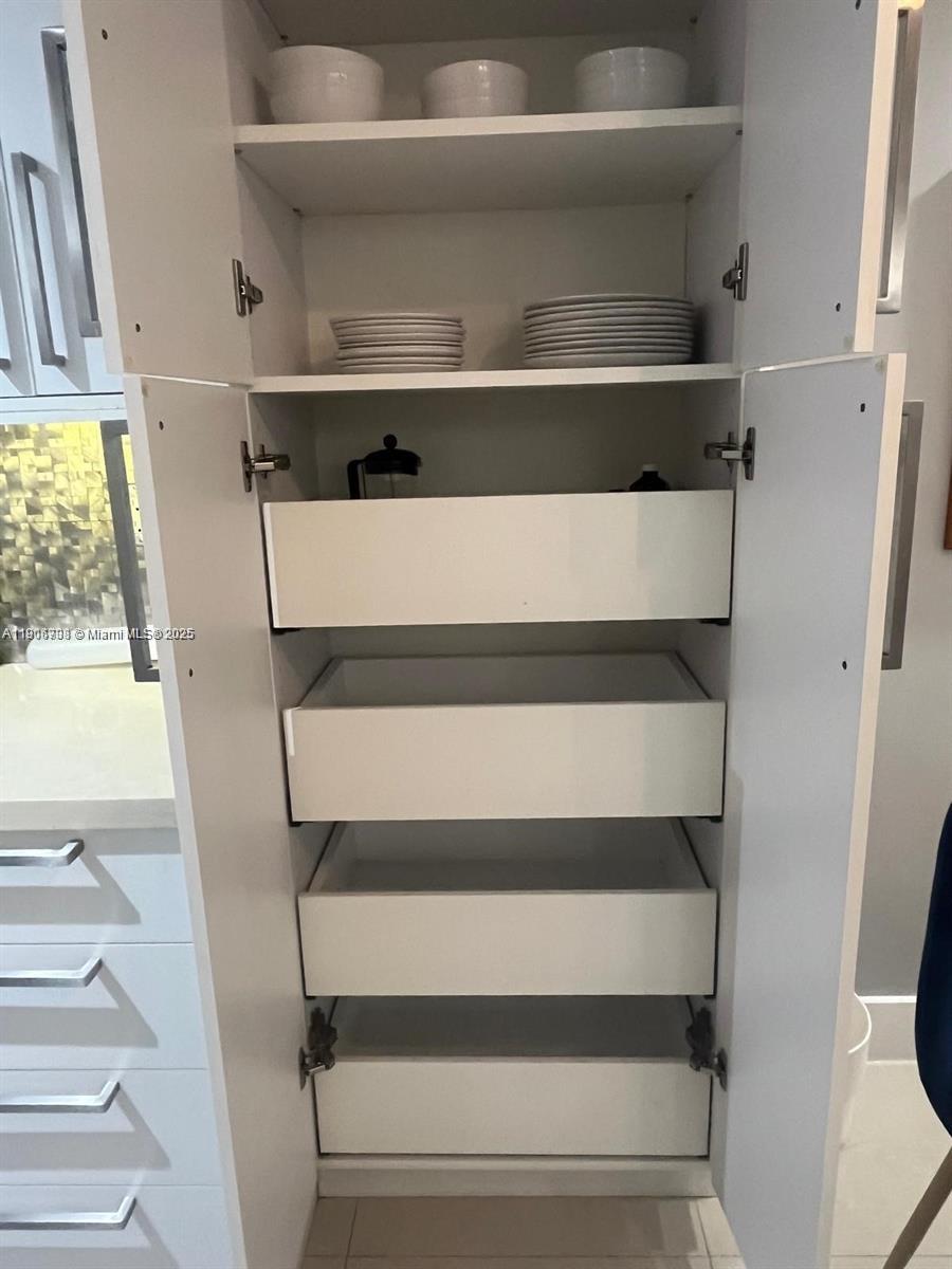 RIVER RUN CONDO PH I - Residential Lease