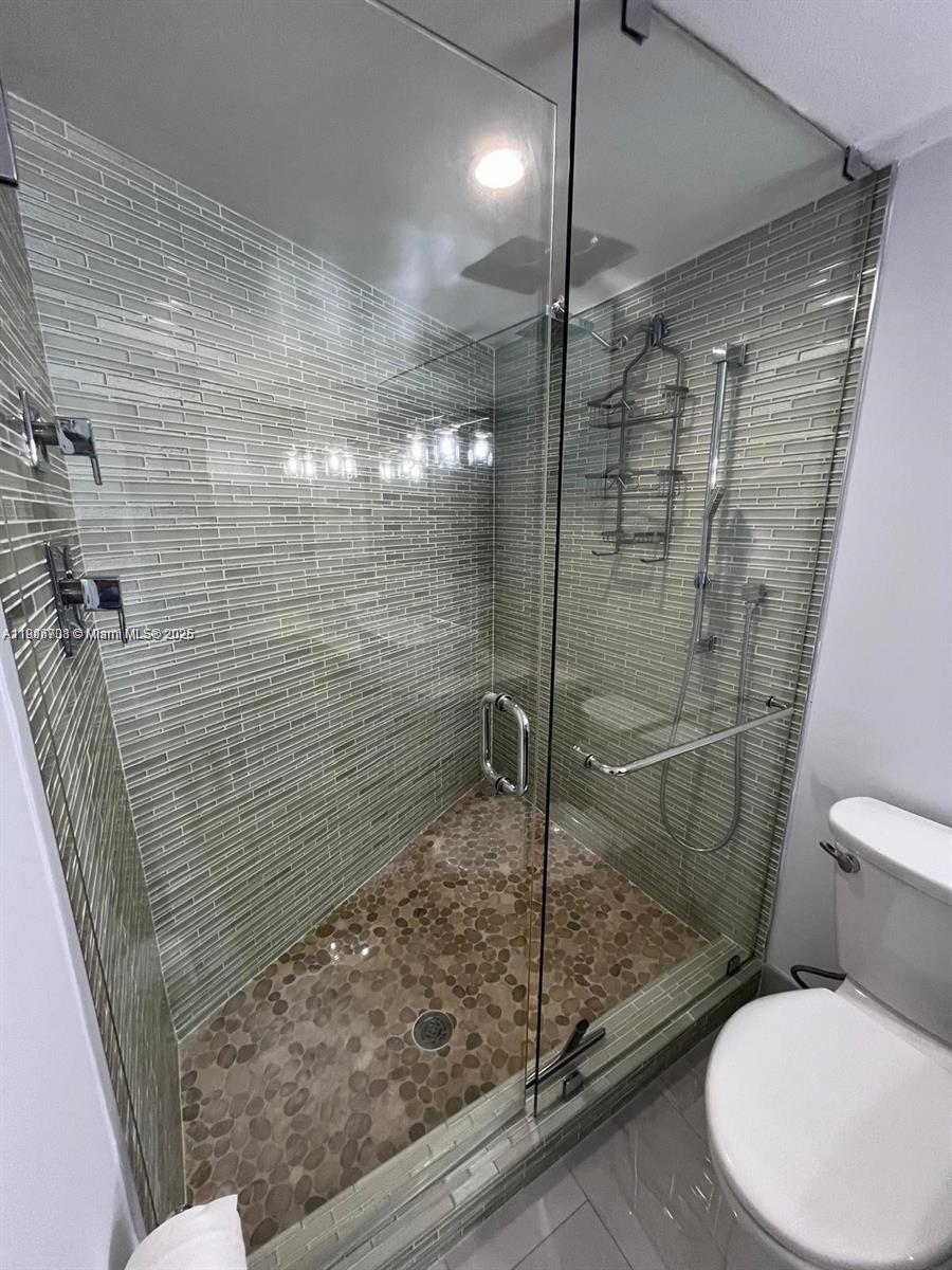 RIVER RUN CONDO PH I - Residential Lease