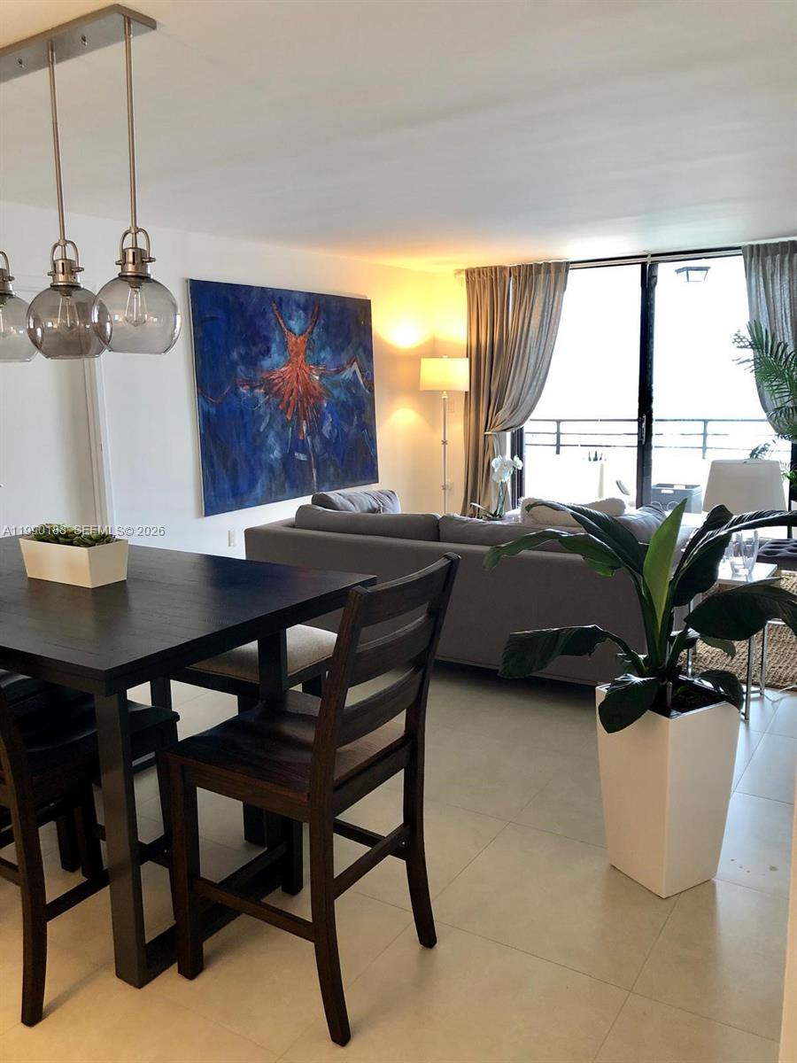 BRICKELL BAY CLUB CONDO - Residential Lease