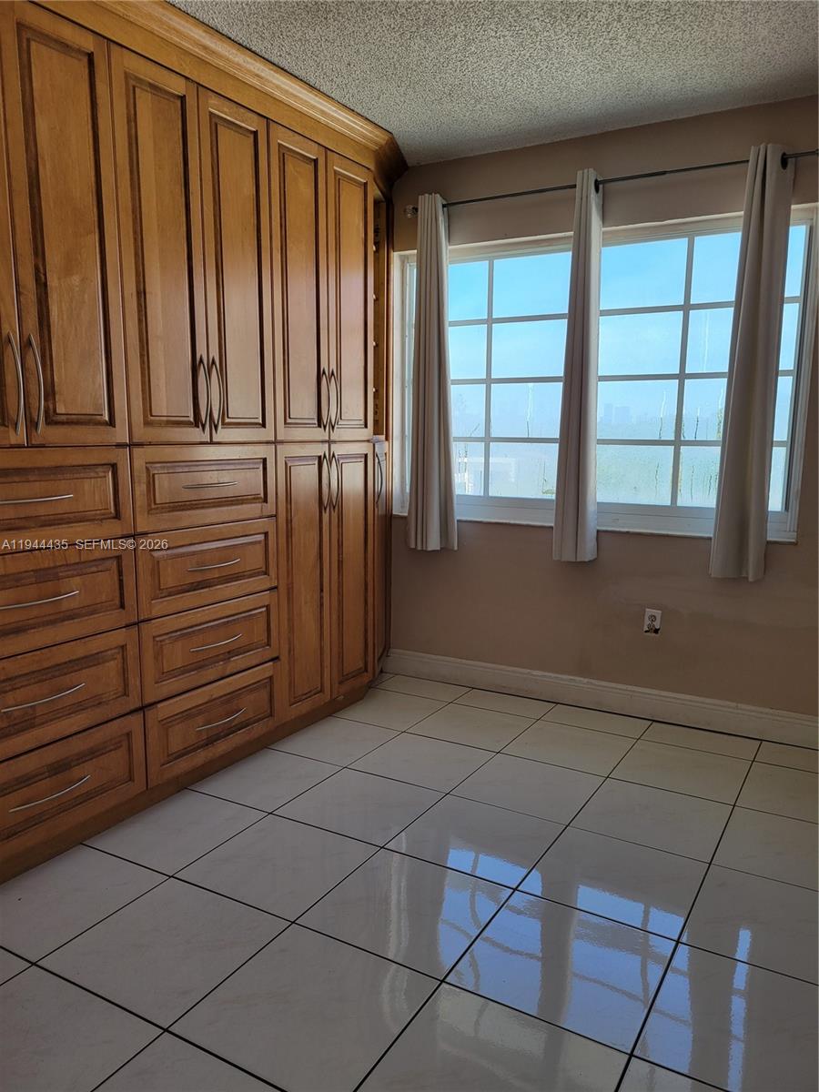 Lake Beach Club Condo - Residential