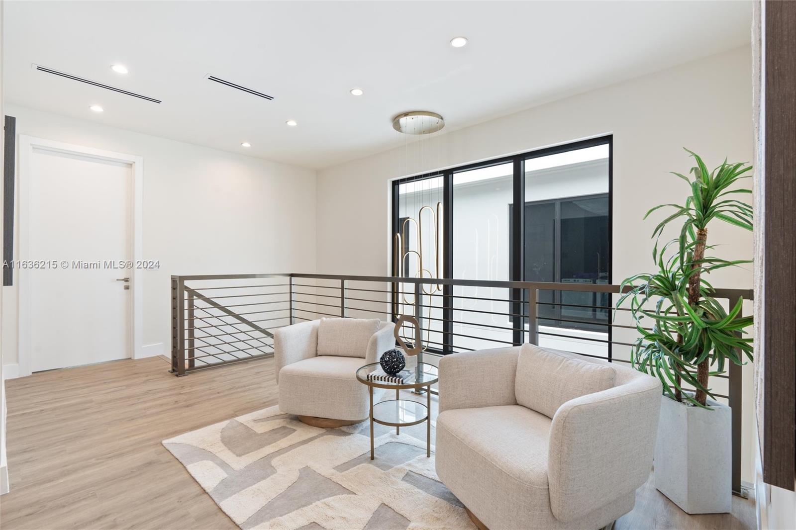 Lake Ridge - Residential