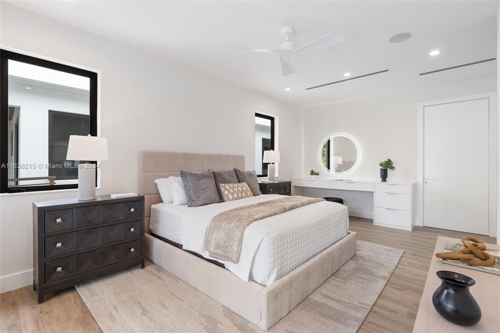 Lake Ridge - Residential