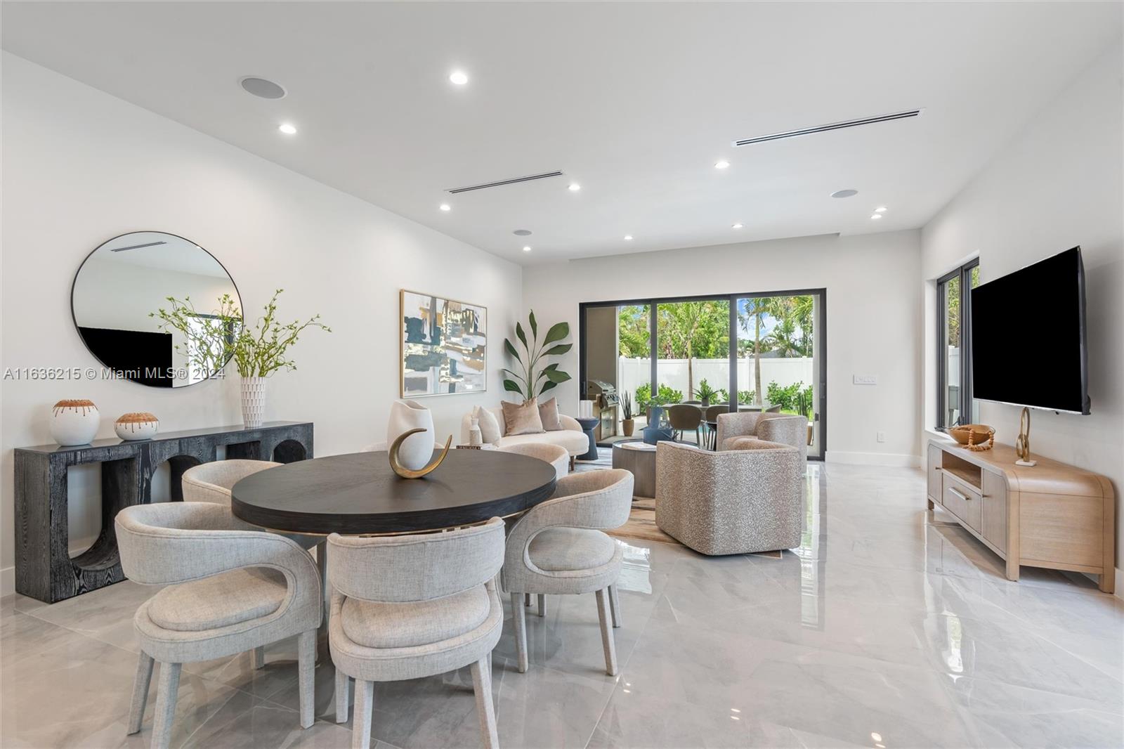 Lake Ridge - Residential