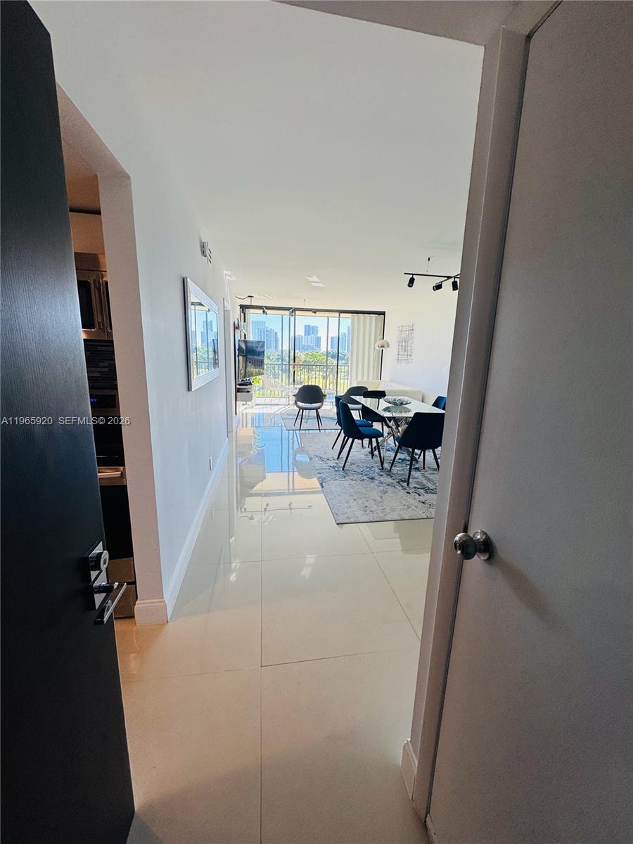 CORONADO CONDO-TOWER II - Residential