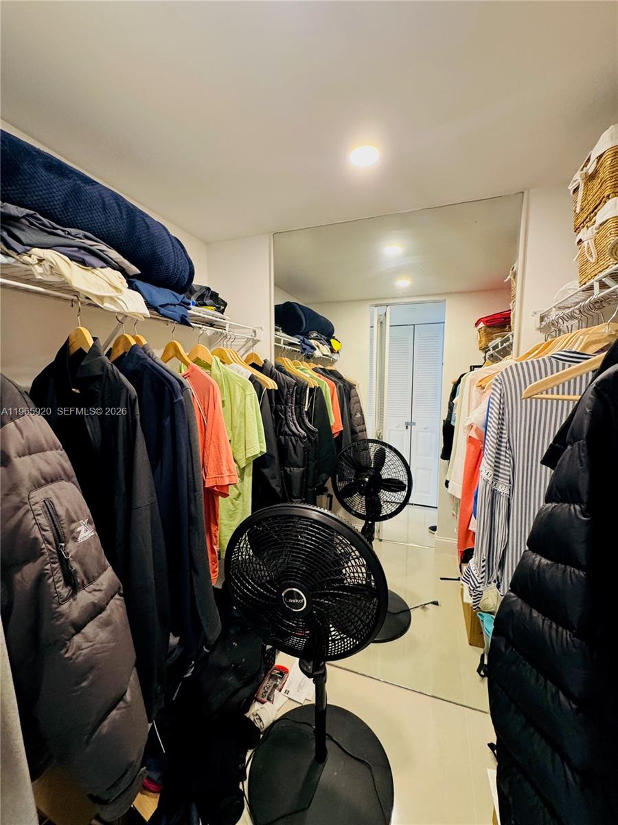 CORONADO CONDO-TOWER II - Residential