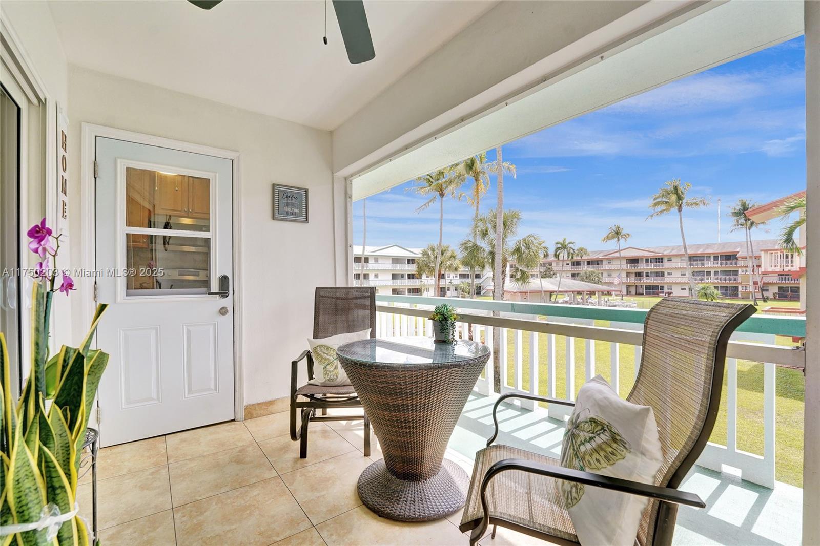 BEVERLY HILLS CONDO - Residential